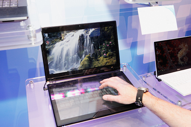 Photo of the Acer Iconia, by Jon Snyder